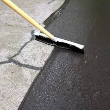 تصویر 1 از قیر امولسیونی مناسب پروژه‌ های ساختمانی و صنعتی